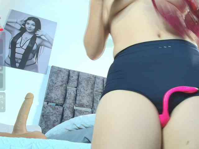 TaniaMilan webcam