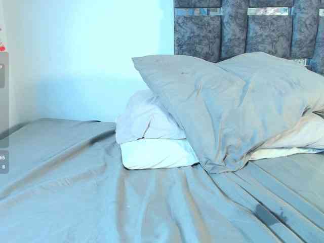 TaniaMilan webcam
