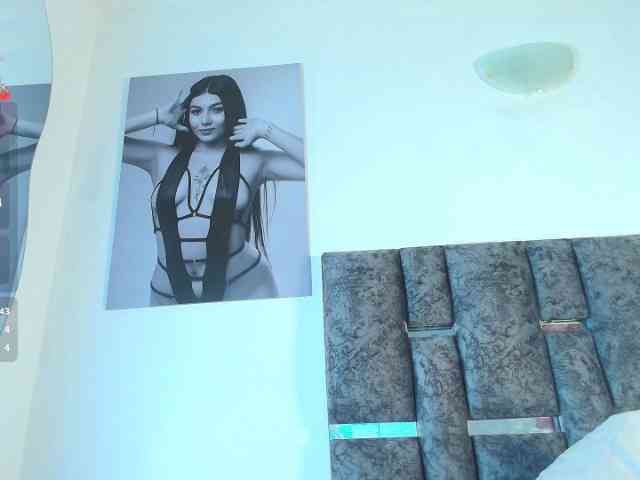 TaniaMilan webcam
