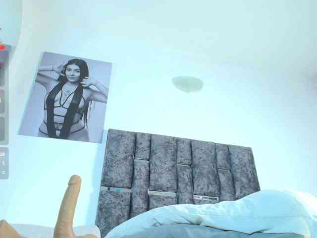TaniaMilan webcam