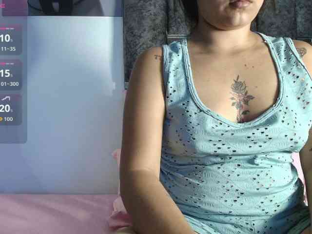 TaniaMilan webcam