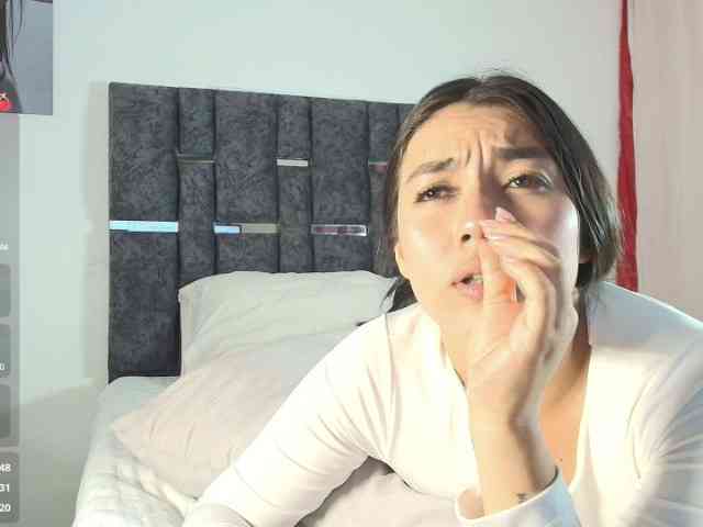 TaniaMilan webcam