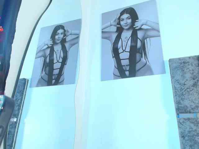 TaniaMilan webcam