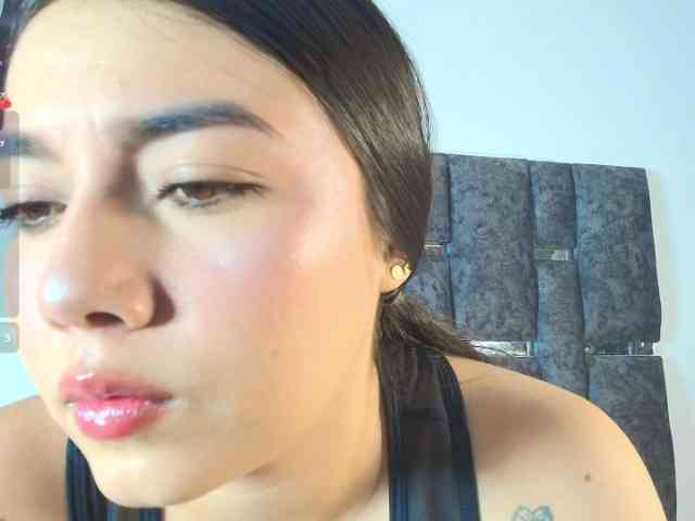 TaniaMilan webcam