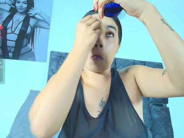 TaniaMilan webcam