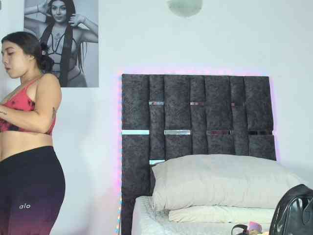 TaniaMilan webcam
