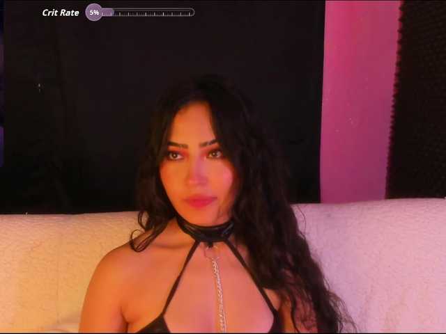 Rosario215a live cam on BongaCams
