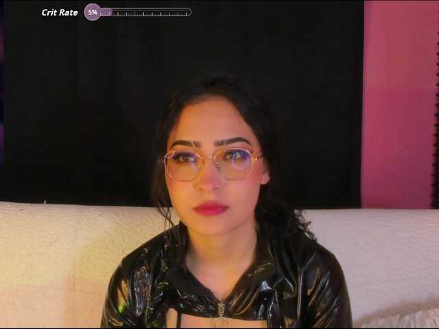 Rosario215a live cam on BongaCams