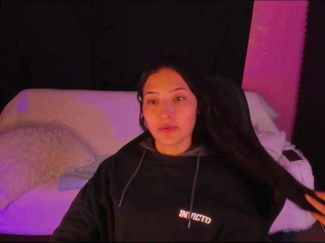 Rosario215a live cam on BongaCams