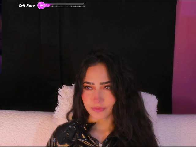 Rosario215a live cam on BongaCams