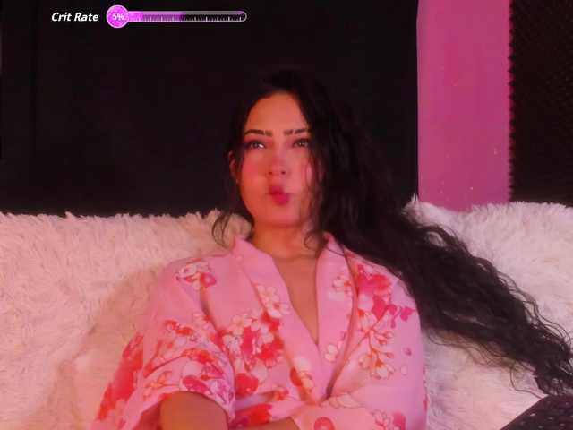 Rosario215a live cam on BongaCams