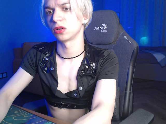 Leon_Yuugen live webcam show