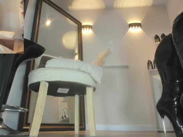 Solsmith live webcam show