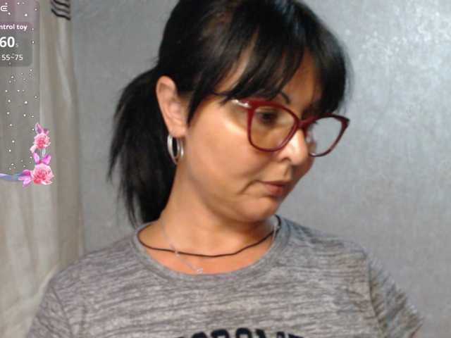 AlexEdythe live cam on BongaCams