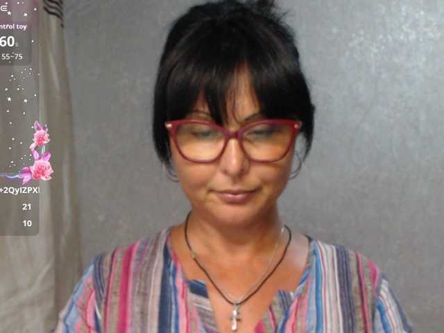 ZaRaZaTvOyA live cam