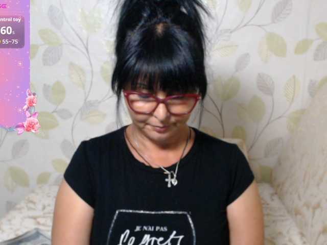 ZaRaZaTvOyA live cam preview