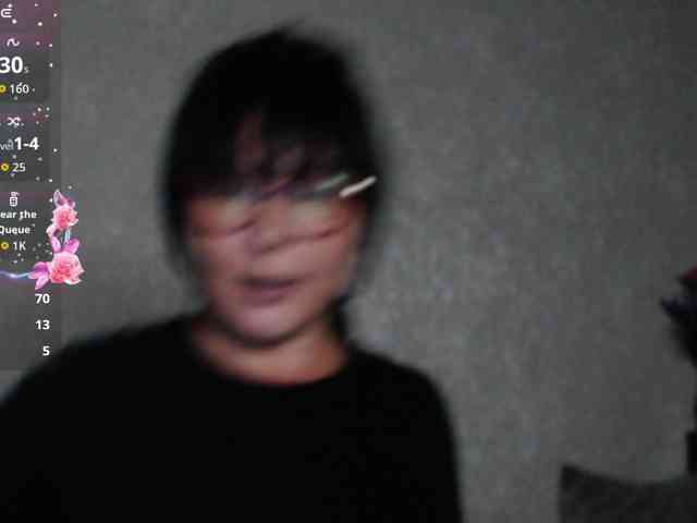 ZaRaZaTvOyA webcam