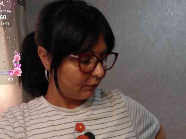 ZaRaZaTvOyA webcam