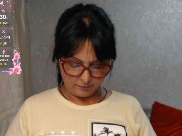 ZaRaZaTvOyA webcam