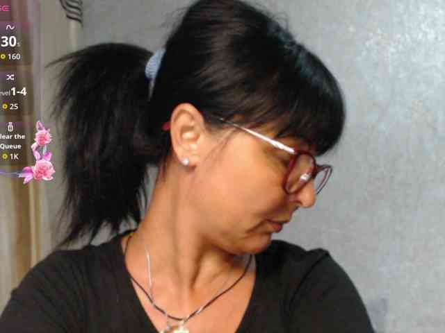 ZaRaZaTvOyA webcam