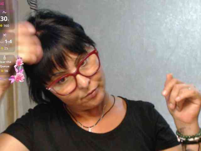 ZaRaZaTvOyA webcam