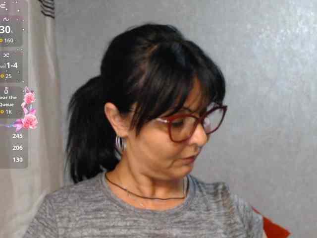 ZaRaZaTvOyA webcam