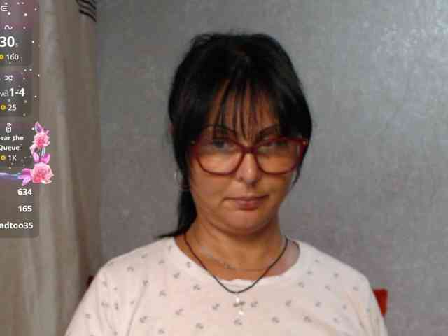 ZaRaZaTvOyA webcam