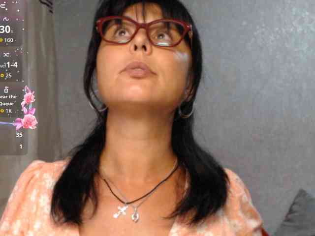 ZaRaZaTvOyA webcam