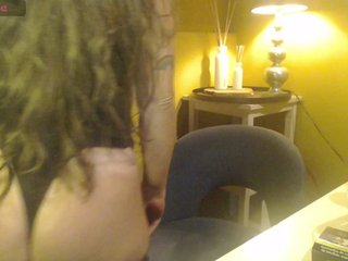 dutchmilf Porn Show