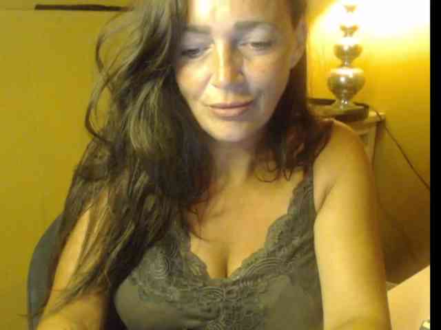 Model: dutchmilf