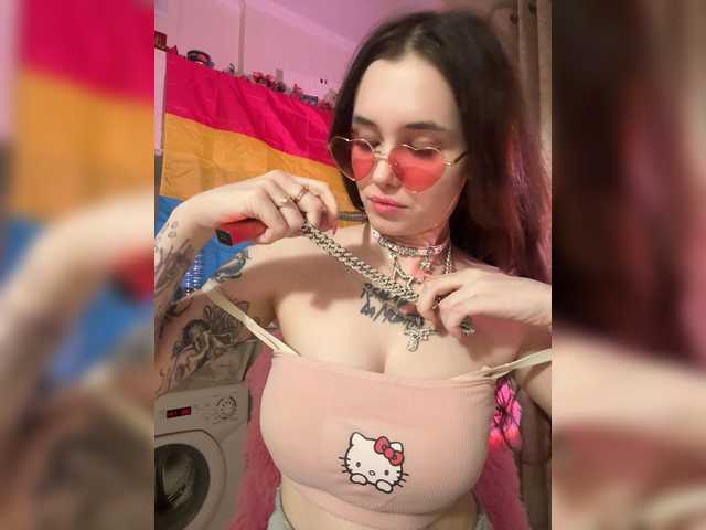 sofi-edvige Nude Live Sex Shows