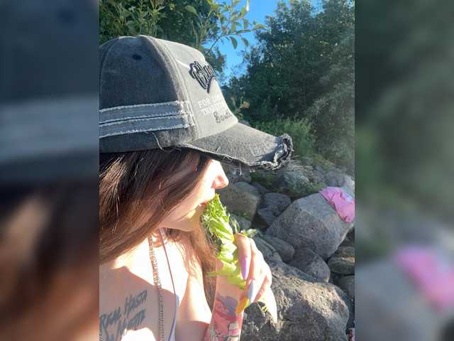 sofi-edvige live cam on BongaCams