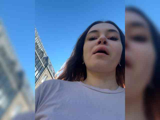 sofi-edvige Sex Cam Show