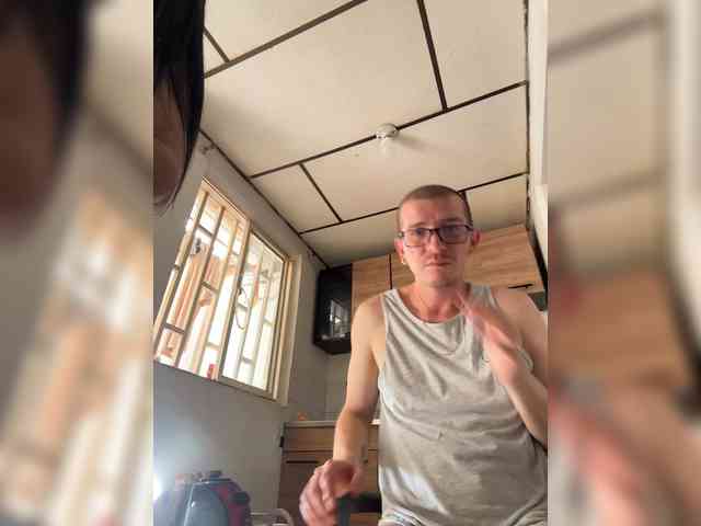 valeria222 Sex Cam Show