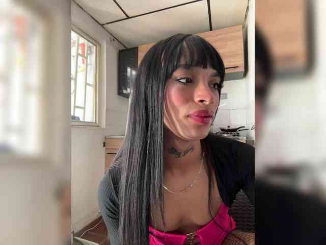 valeria222 Sex Cam Show