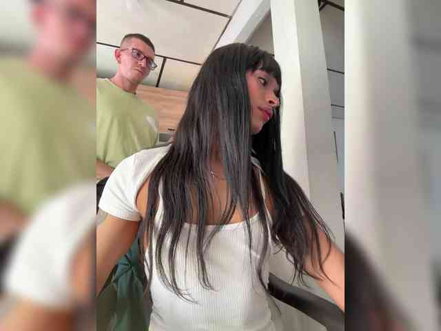 valeria222 Live Webcam on BongaCams