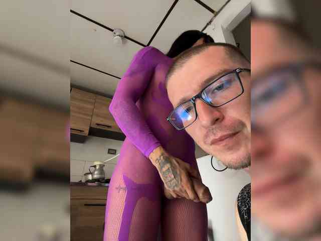 valeria222 Sex Cam Show