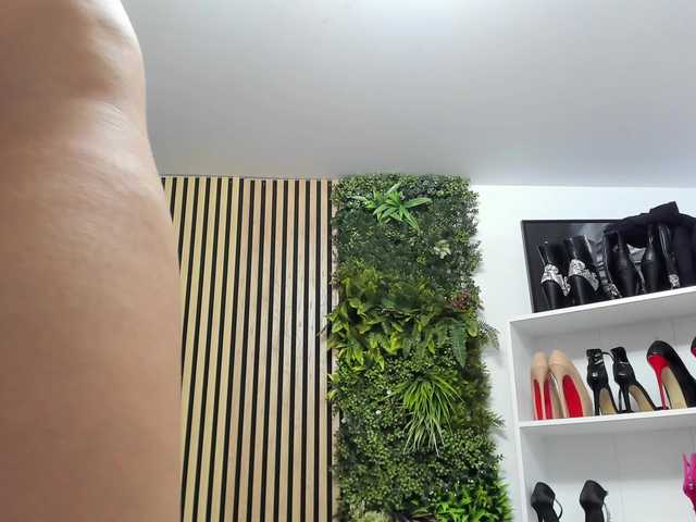 Sweetcherry30 live webcam show
