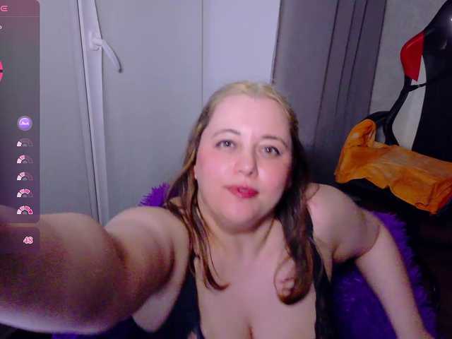 Bigtitsbaby90