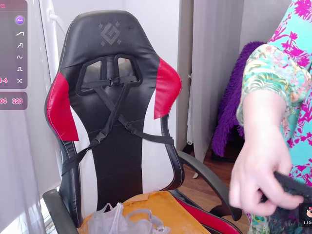Bigtitsbaby90