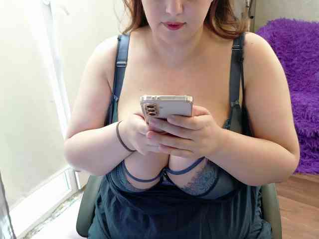 Margocurves webcam