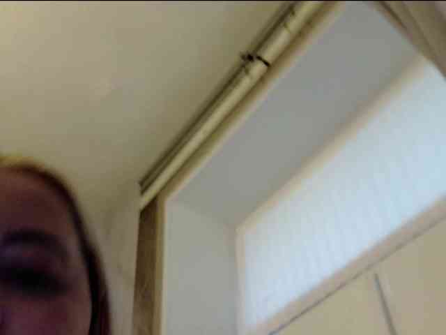 Margocurves webcam