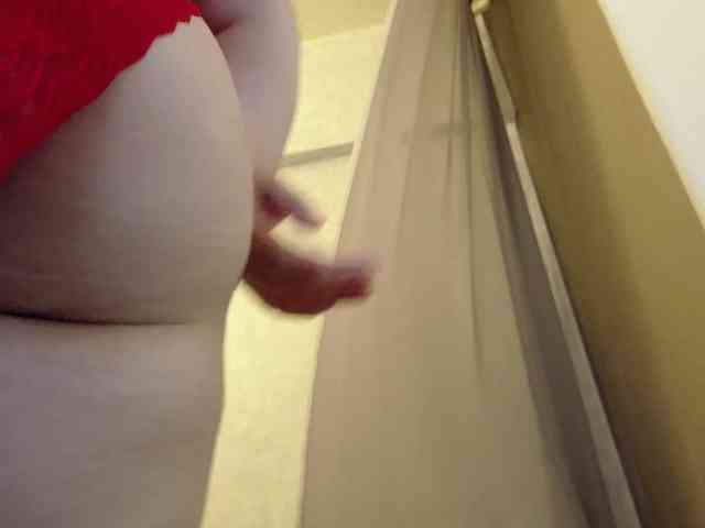 Margocurves webcam