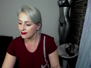 EmmaRizzoo Porn Show