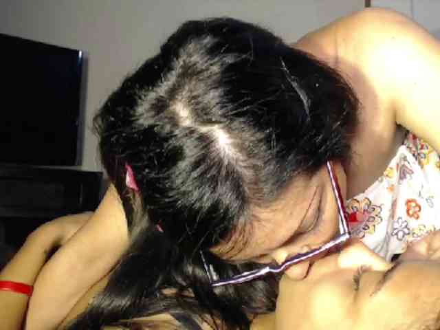 lesbifelinas webcam
