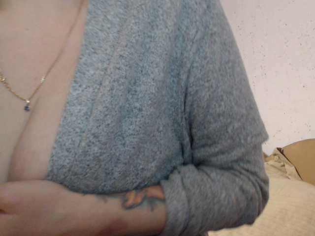MyP_MyP — live female cam