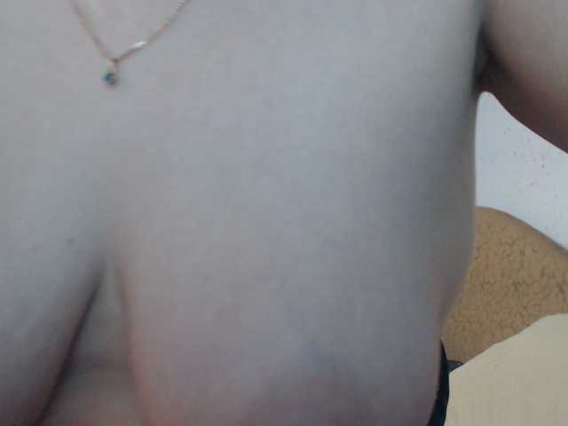 yuliyazai live cam on BongaCams
