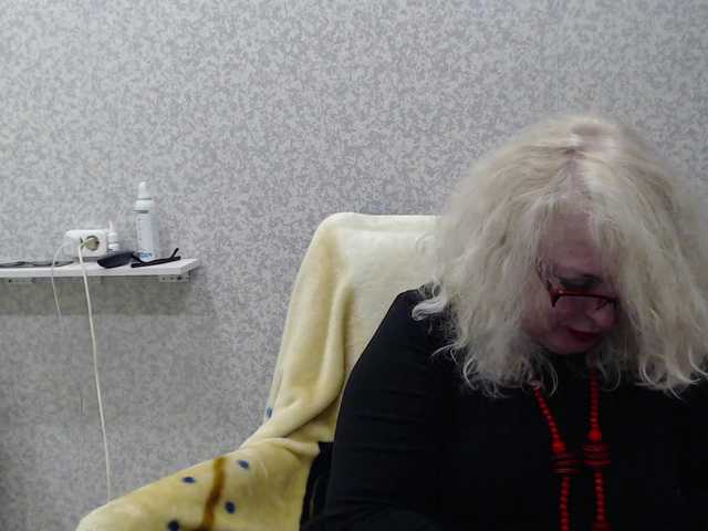 Alek-Sandra's BongaCams show and profile