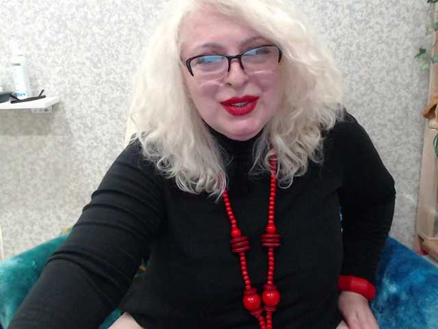 Alek-Sandra's BongaCams show and profile