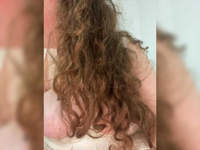 Sexyred3141-1 live cam on BongaCams